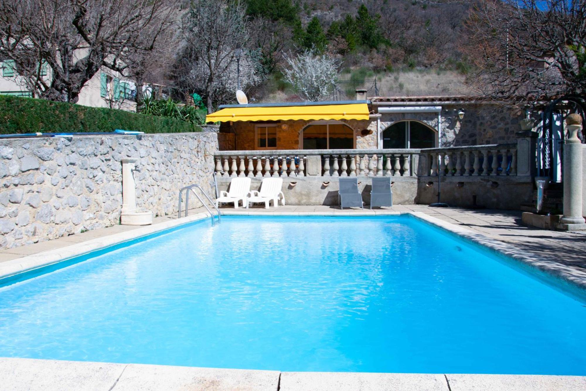 La Roche-sur-le-Buis Les Grands Pres Des Baronniesゲストハウス エクステリア 写真